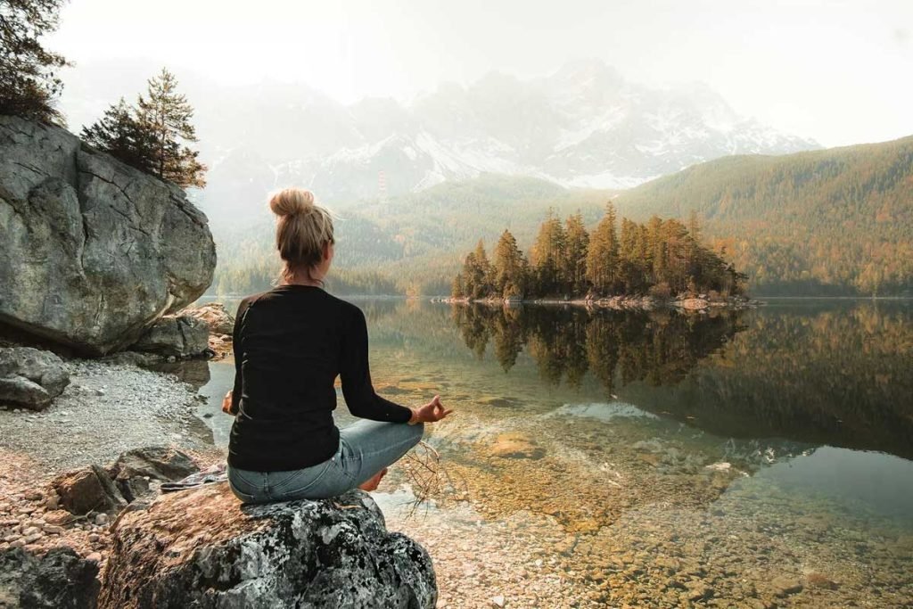 Mindfulness-in-Recovery-Training-the-Brain-to-Respond-Not-React